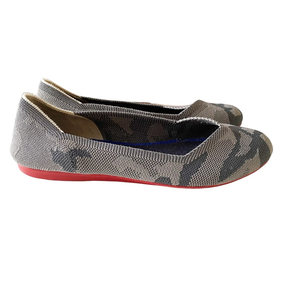 Rothys Camo Round Toe Flat Size 8.5